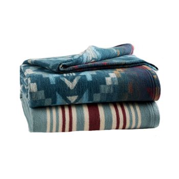 Carico Lake/Stripe Organic Cotton Throw Gift Pack