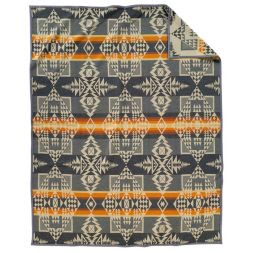 Pendleton Woolen Mills - Arrowhead Blanket Robe